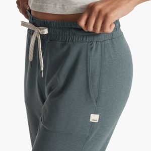 Vuori joggers